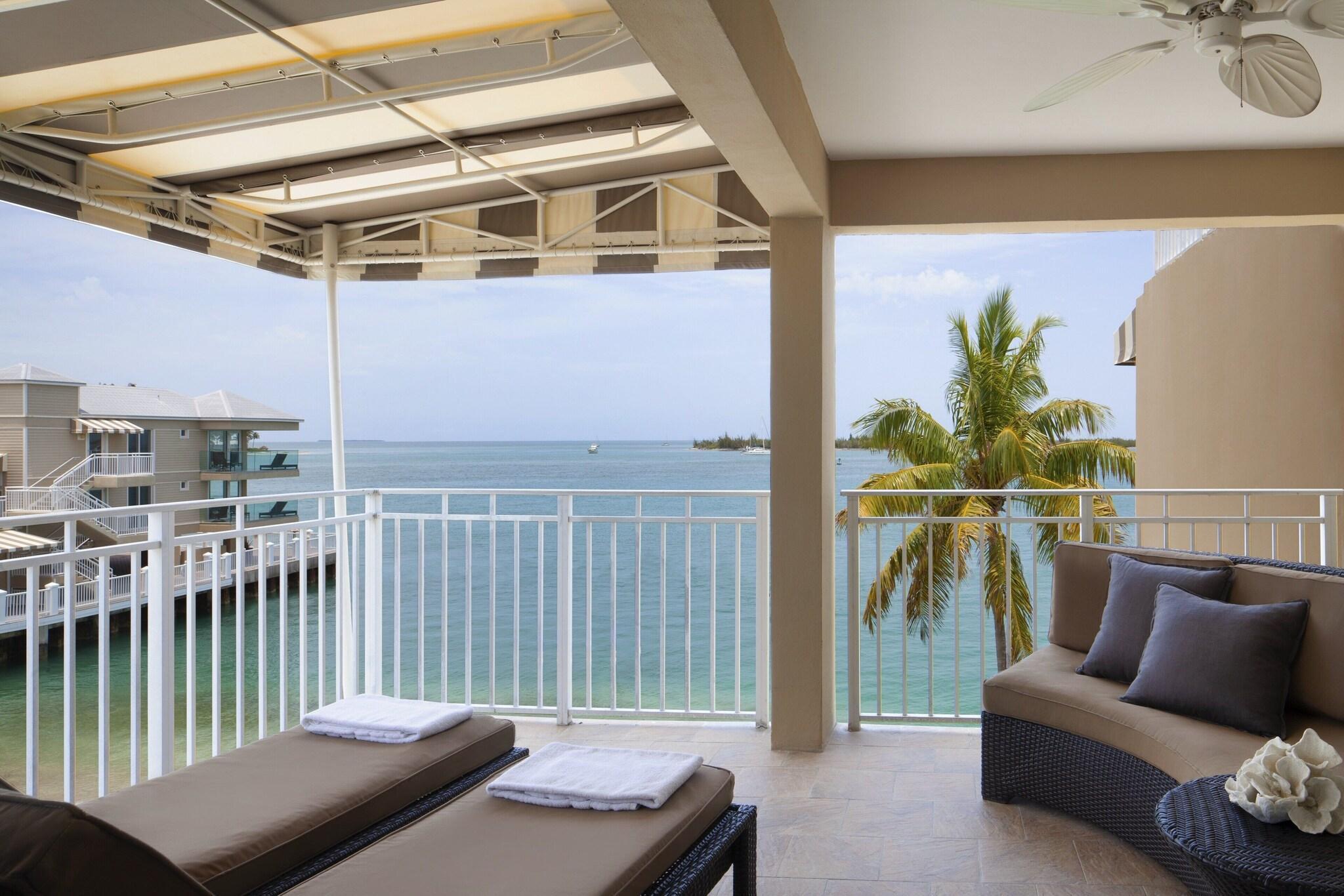Playa Pier House Resort & Spa