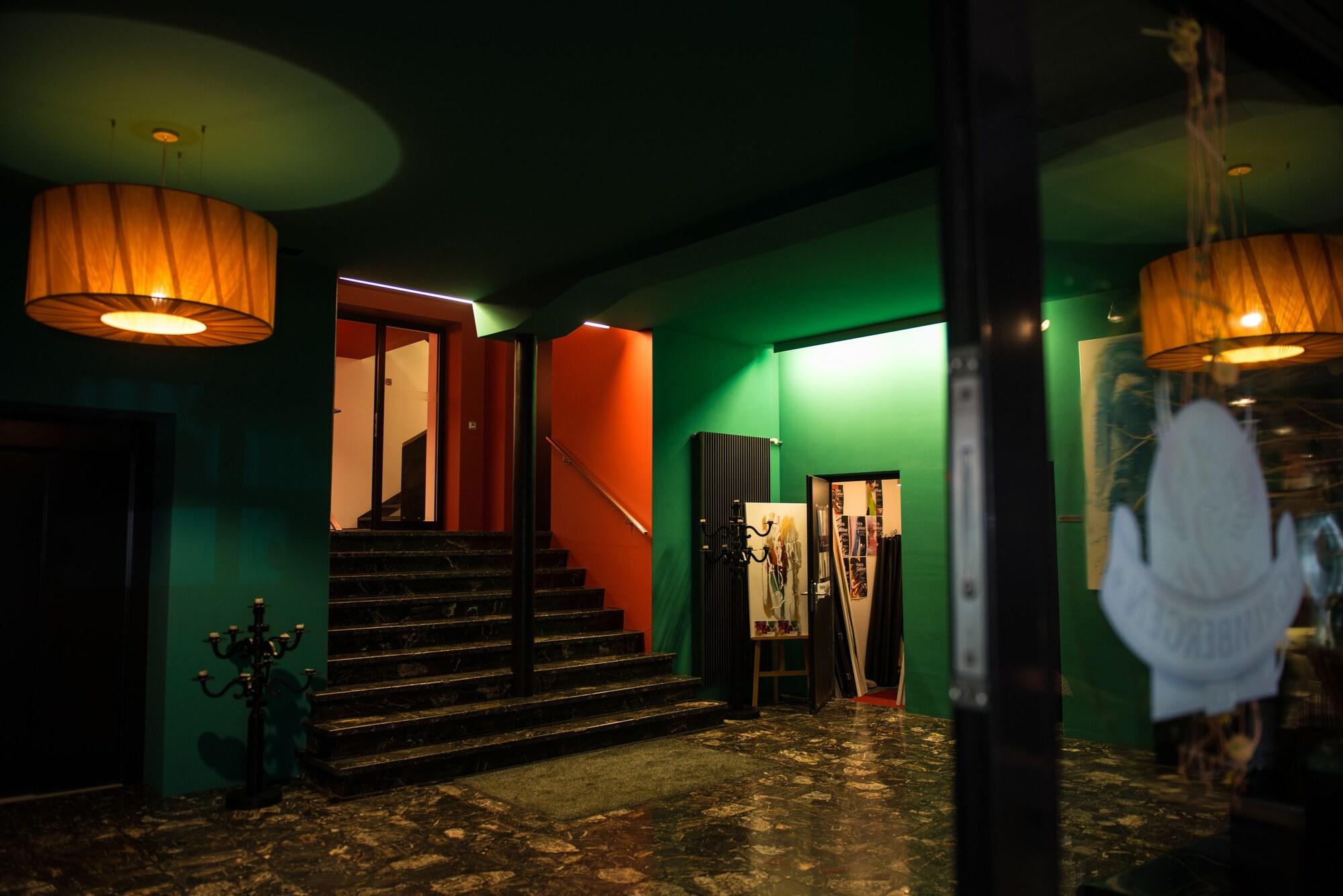 Vista Lobby Hotel Bauernhof - Self Check-In Hotel