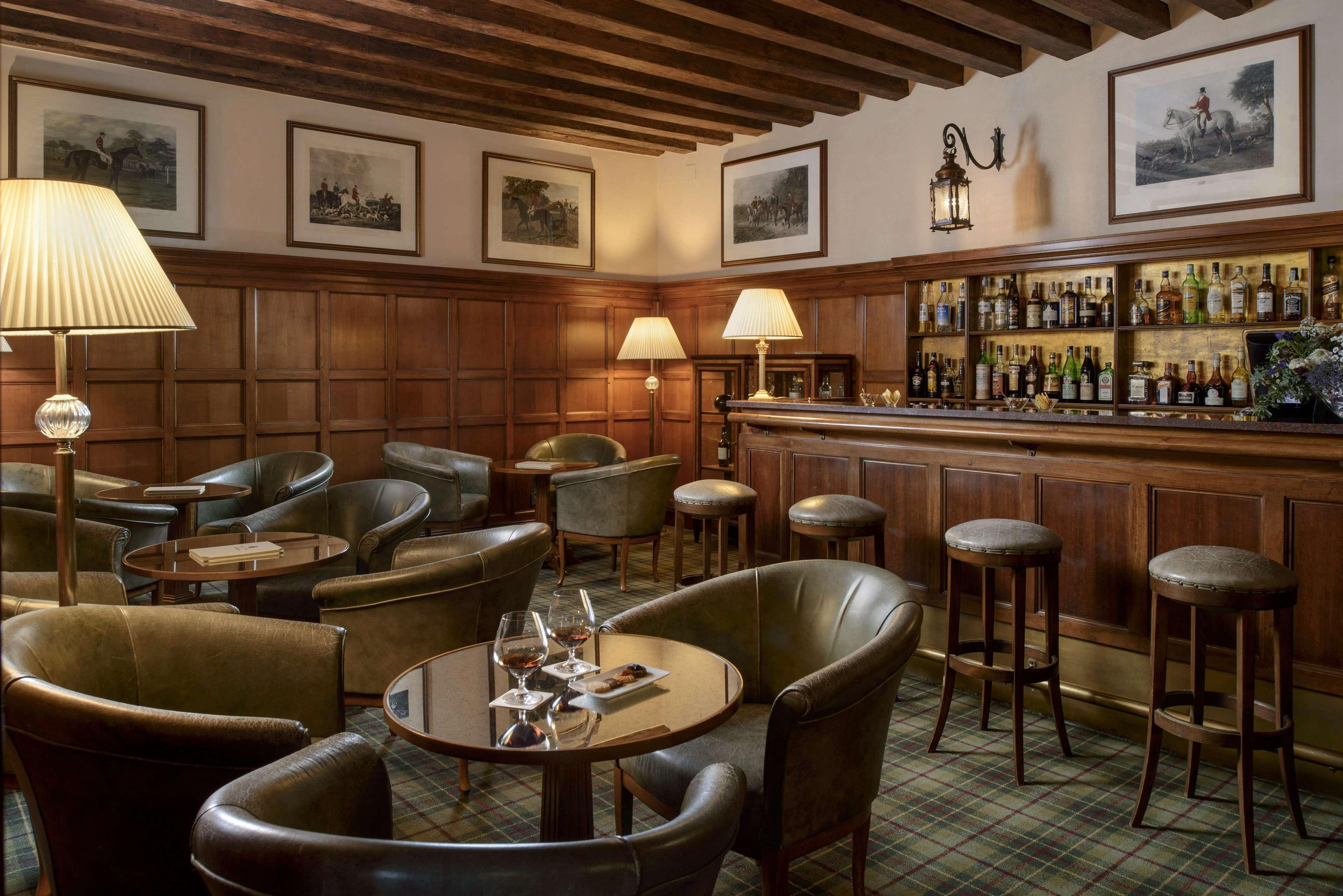 Bar/Salón Hotel Villa Cipriani