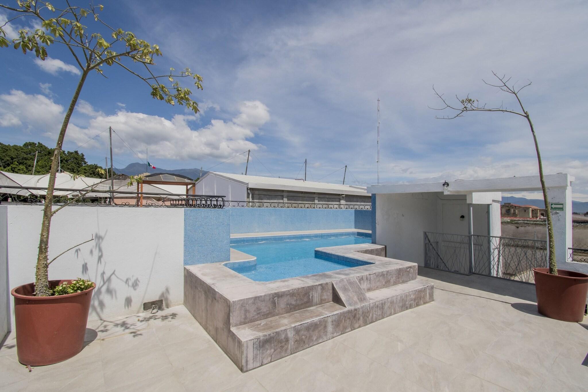 Vista Piscina Suites de la  Parra