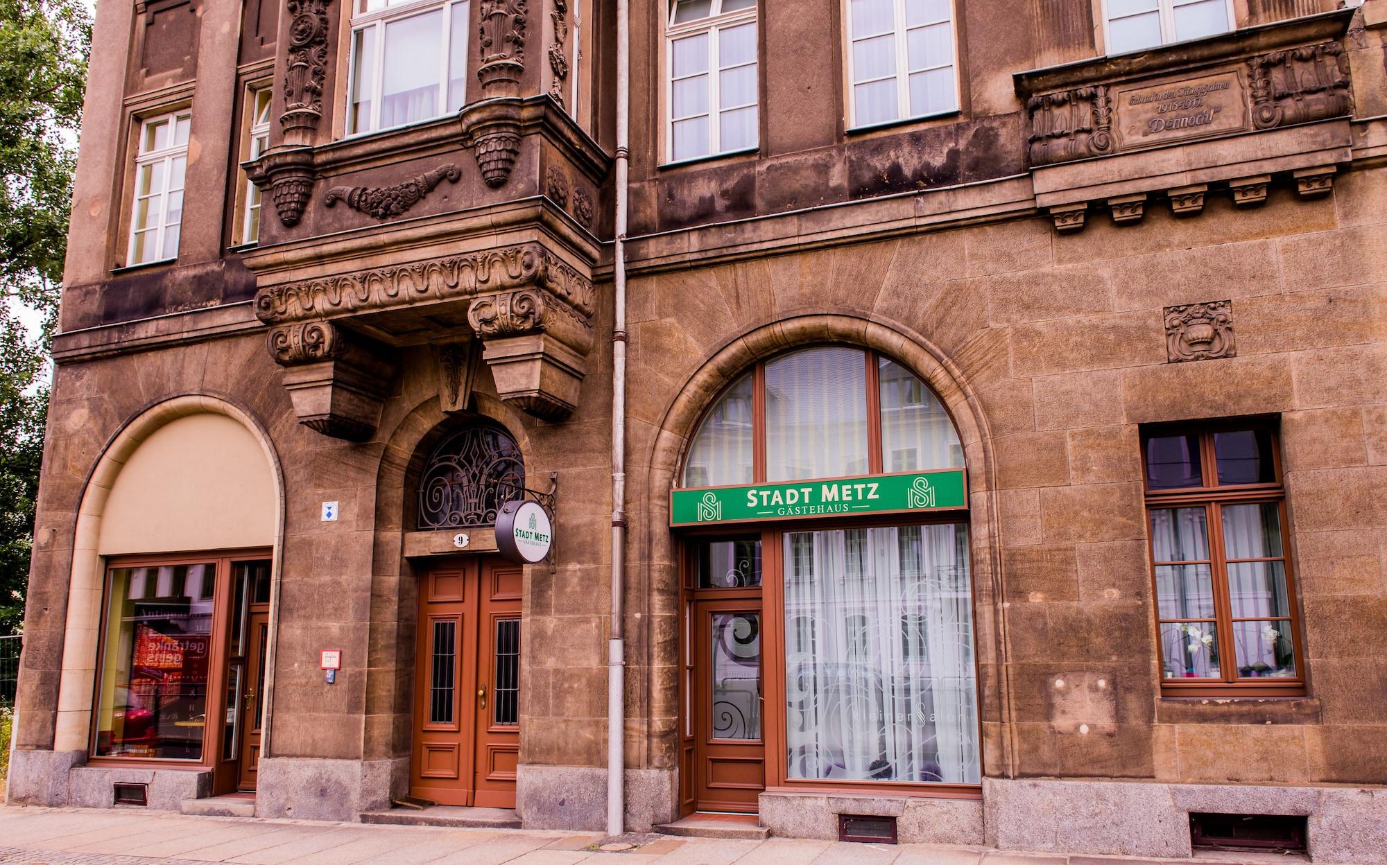 Vista Exterior Apartmenthaus Stadt Metz