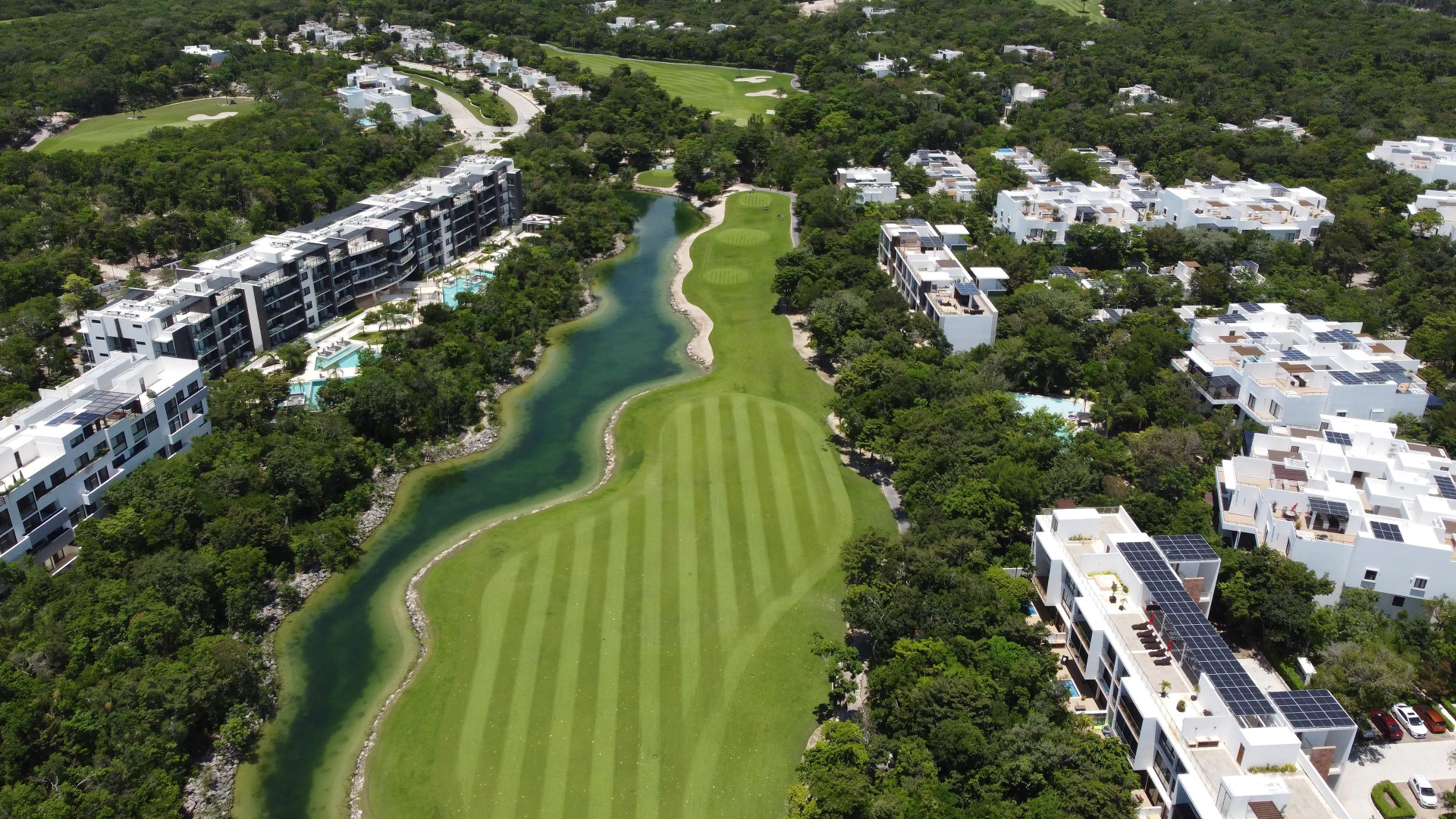 Campo de Golf Anah Village