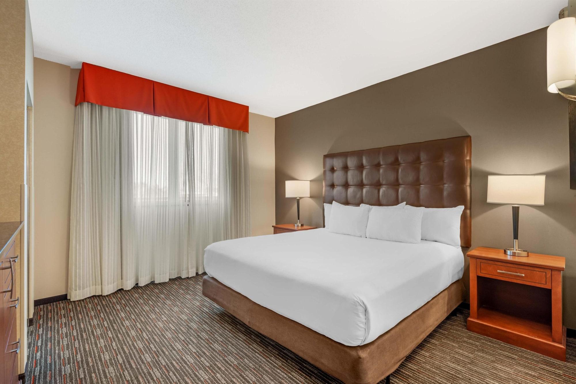 Habitación Drury Inn & Suites Fort Myers Airport FGCU