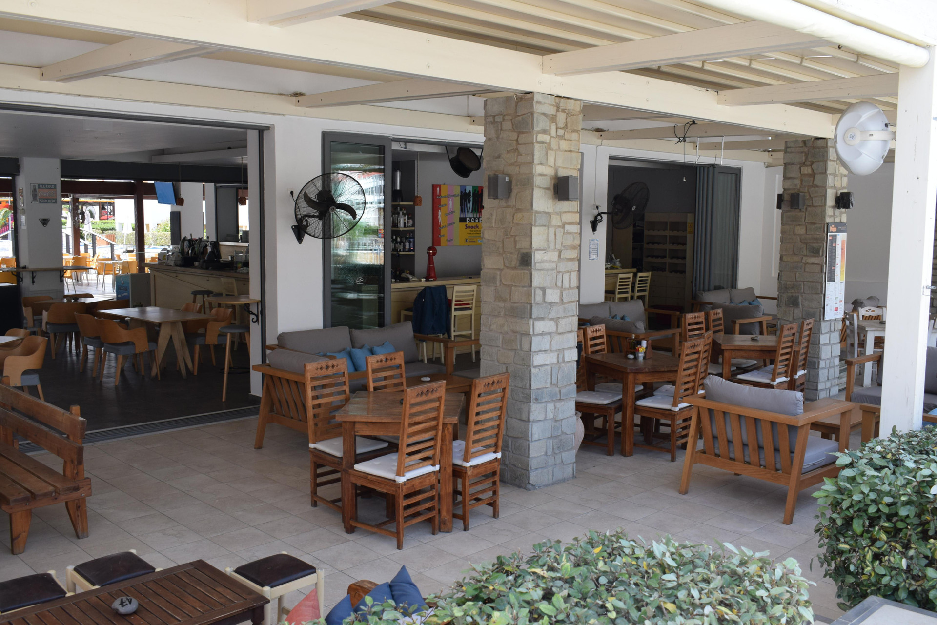 Bar/Salón Matina Pefkos Aparthotel