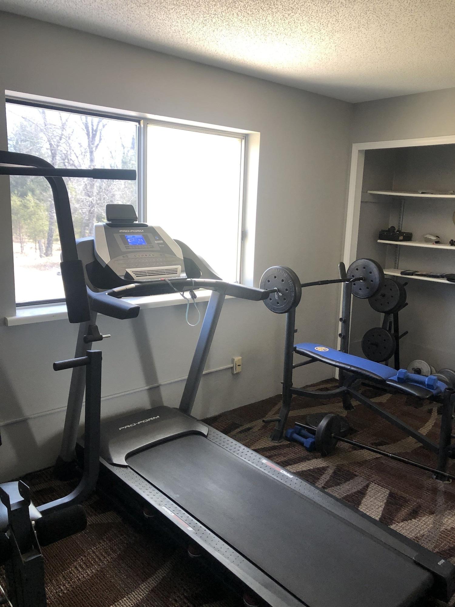 Gimnasio Adams Inn