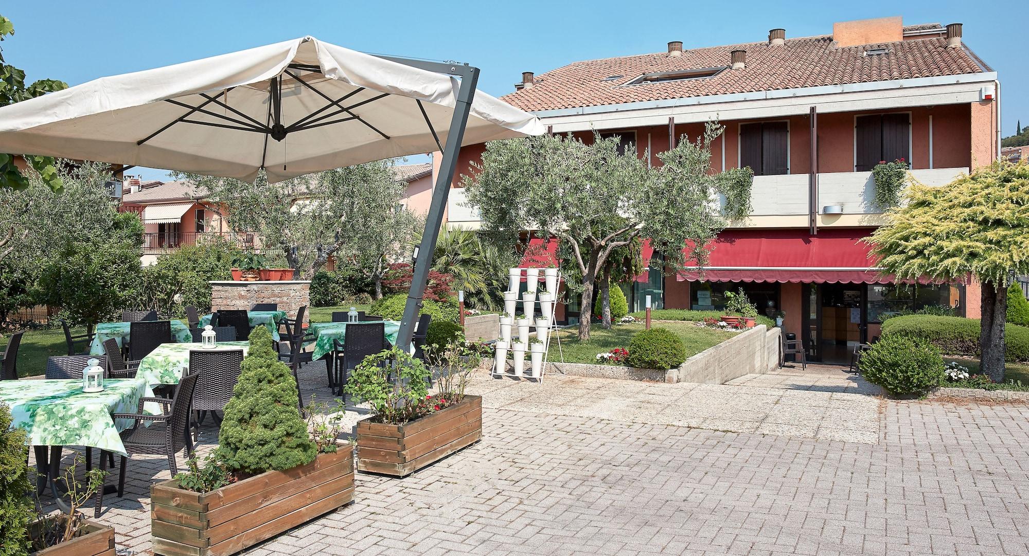 Vista Exterior Hotel Andreis