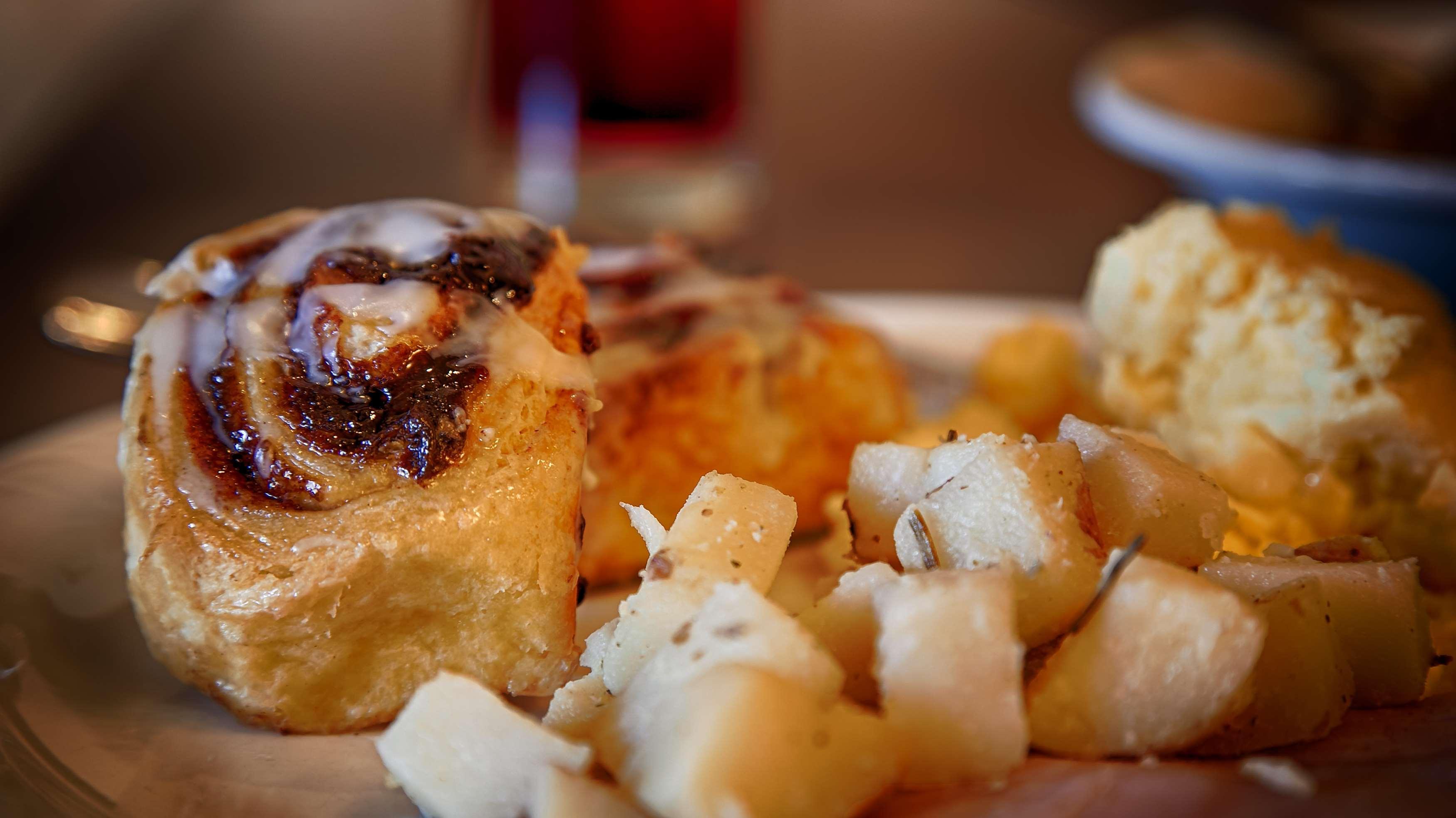 Restaurant Best Western Plus Arroyo Roble Hotel & Creekside Villas