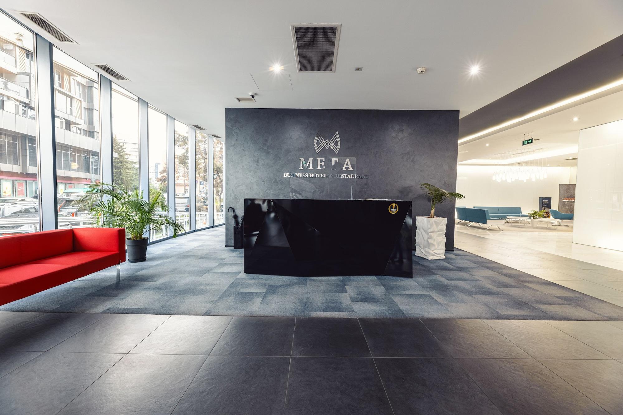 Vista Lobby Meta Business Hotel