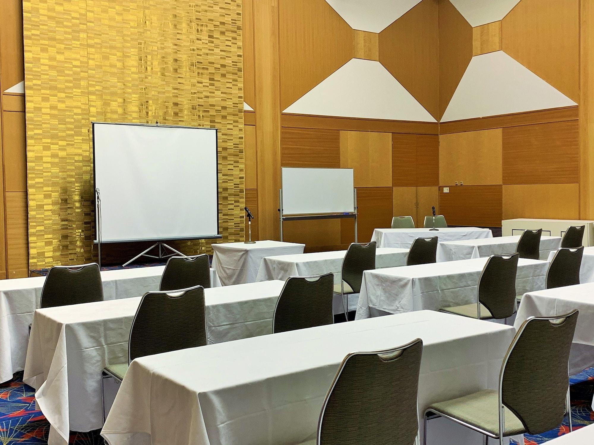 Sala de Reuniones Okubiwako Makino Grand Park Hotel
