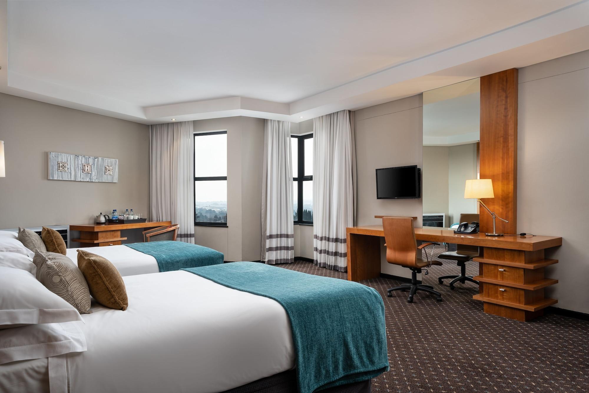 Habitación Premier Hotel OR Tambo