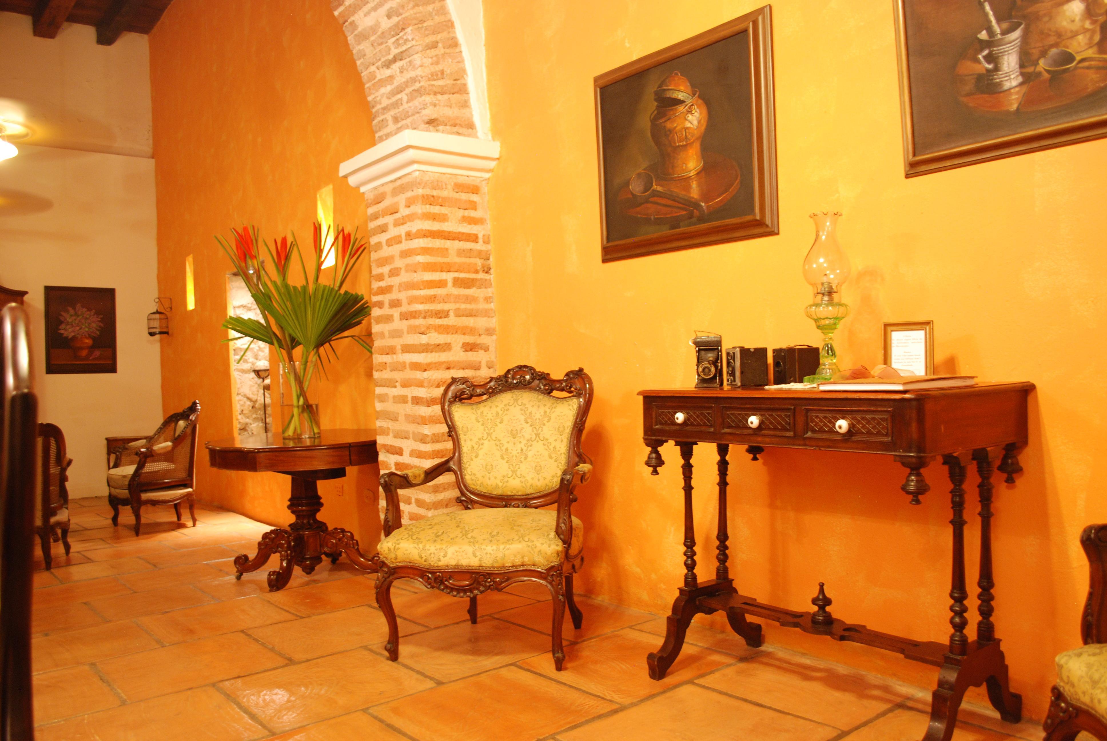 Vista Lobby Alfiz Hotel Boutique