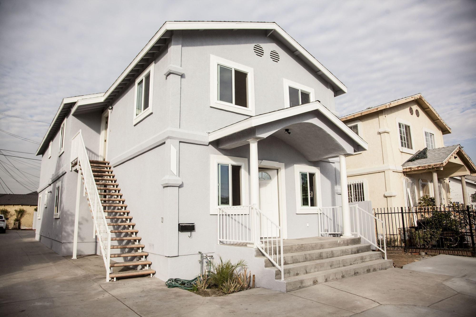 Vista Exterior Los Angeles Extended Stay Hostel