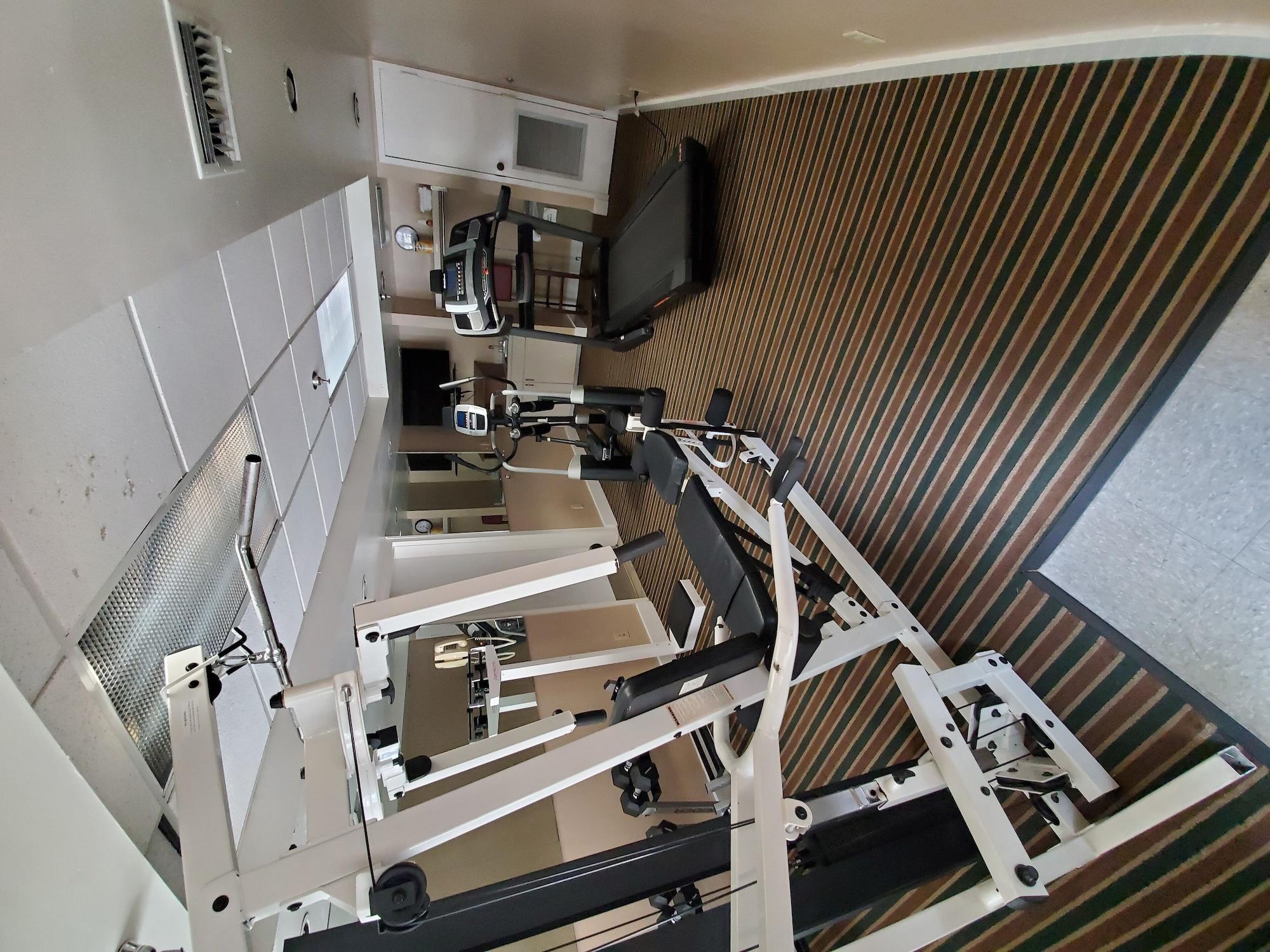 Gimnasio Ramada by Wyndham Temple Terrace/Tampa North
