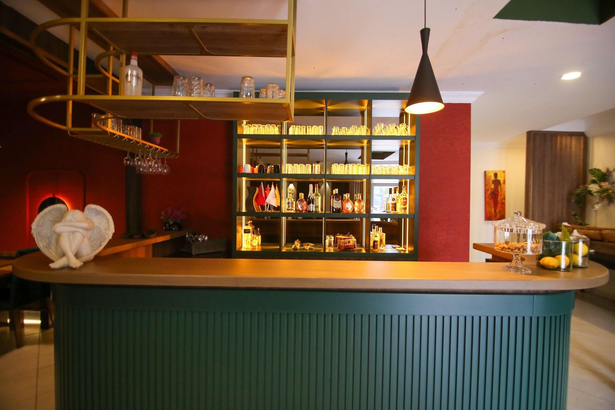 Bar/Salón Cevik Palace Otel