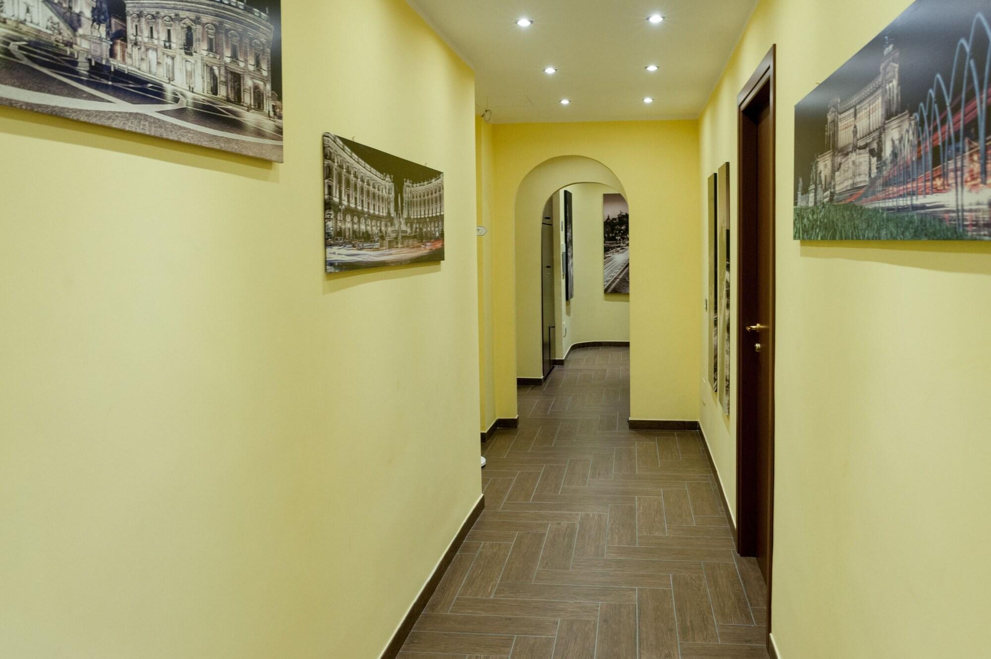 Vista Lobby World Wide Bed Prenestino