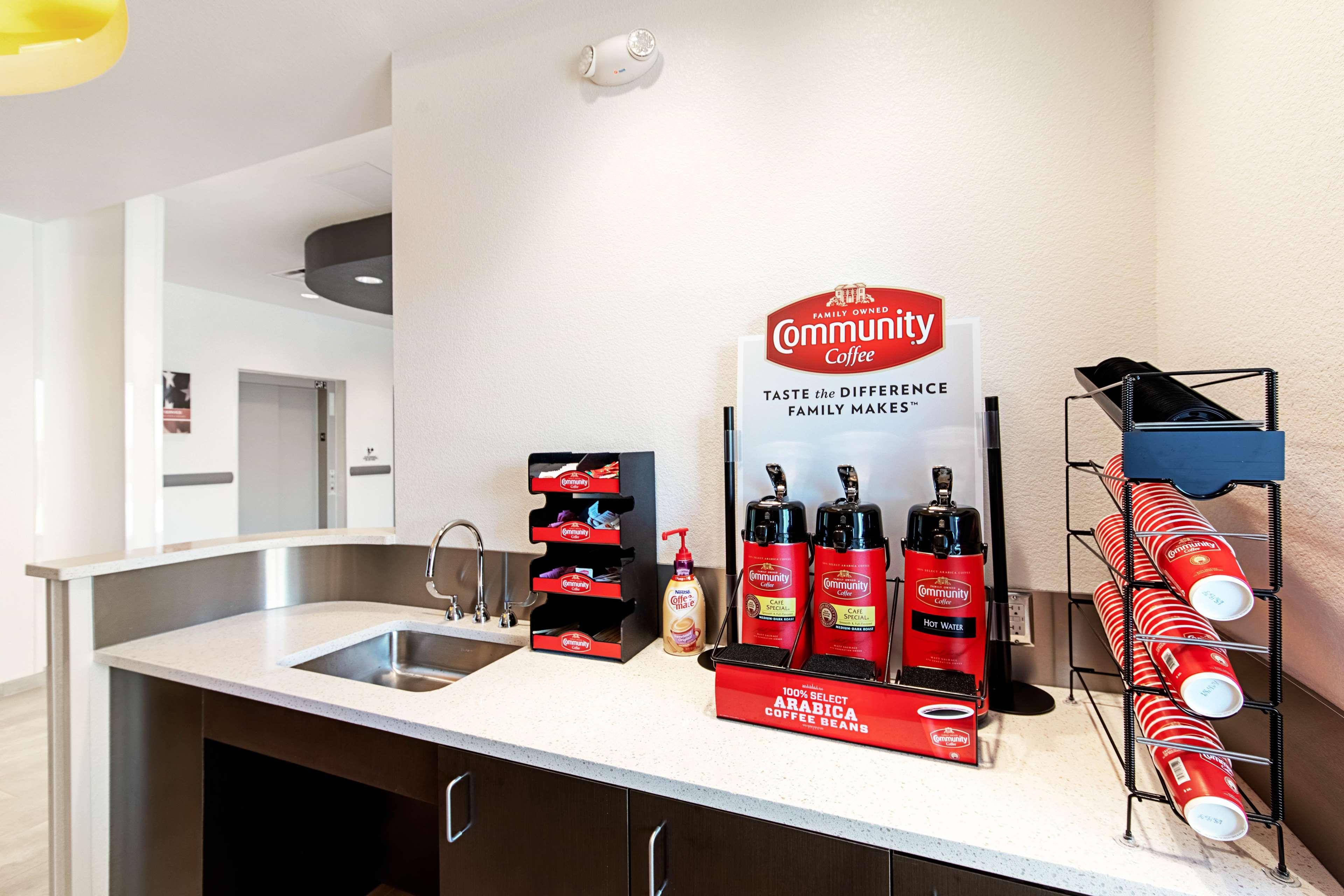 Restaurant Studio 6 Austin, TX - Airport