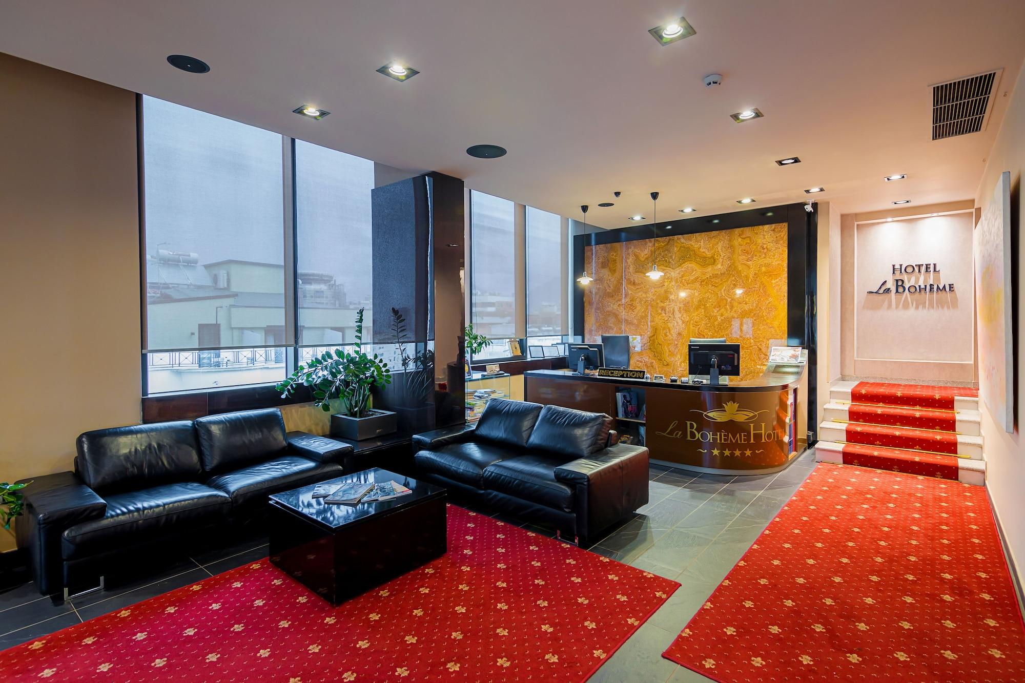 Vista Lobby La Boheme Hotel
