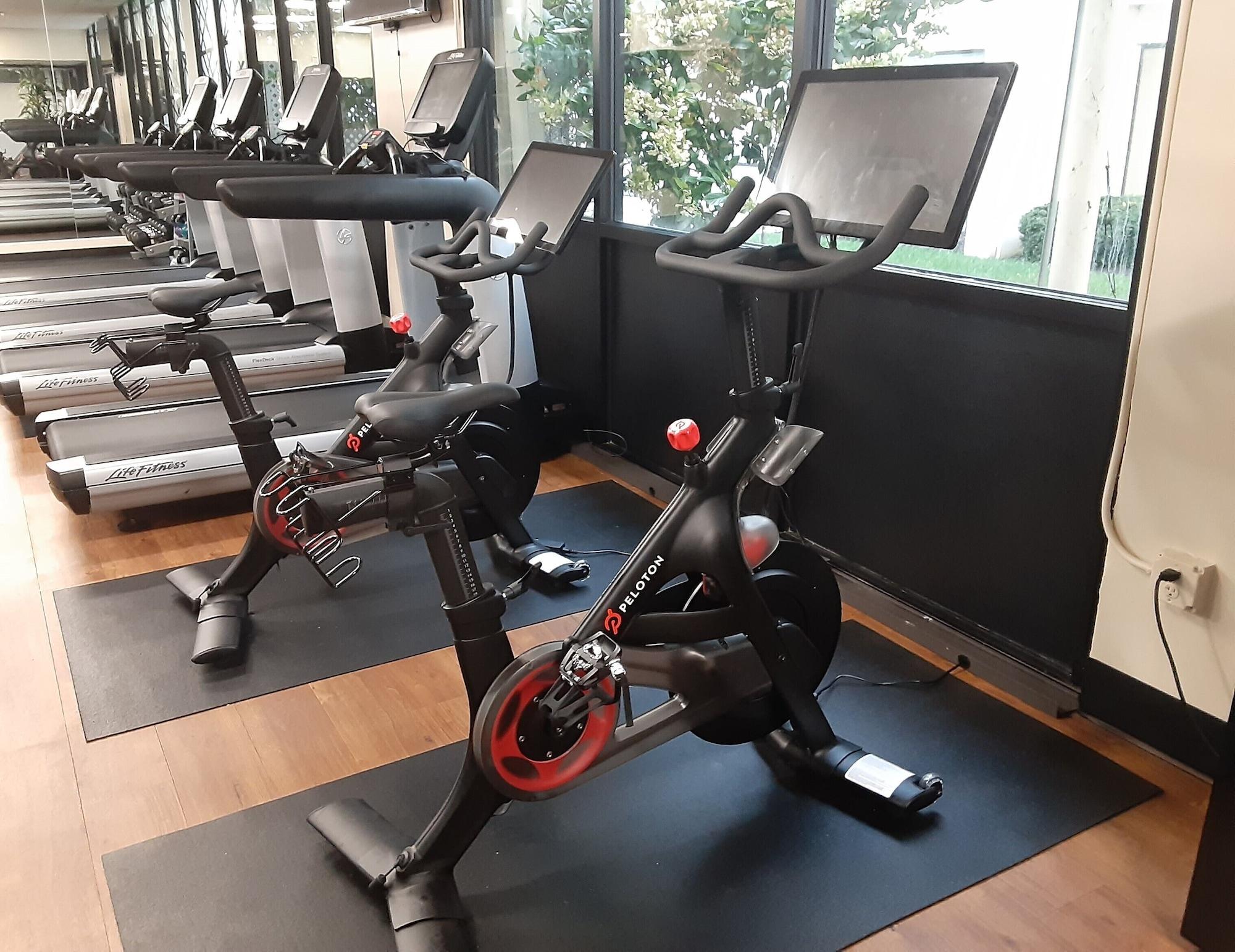 Gimnasio Kansas City Airport Marriott