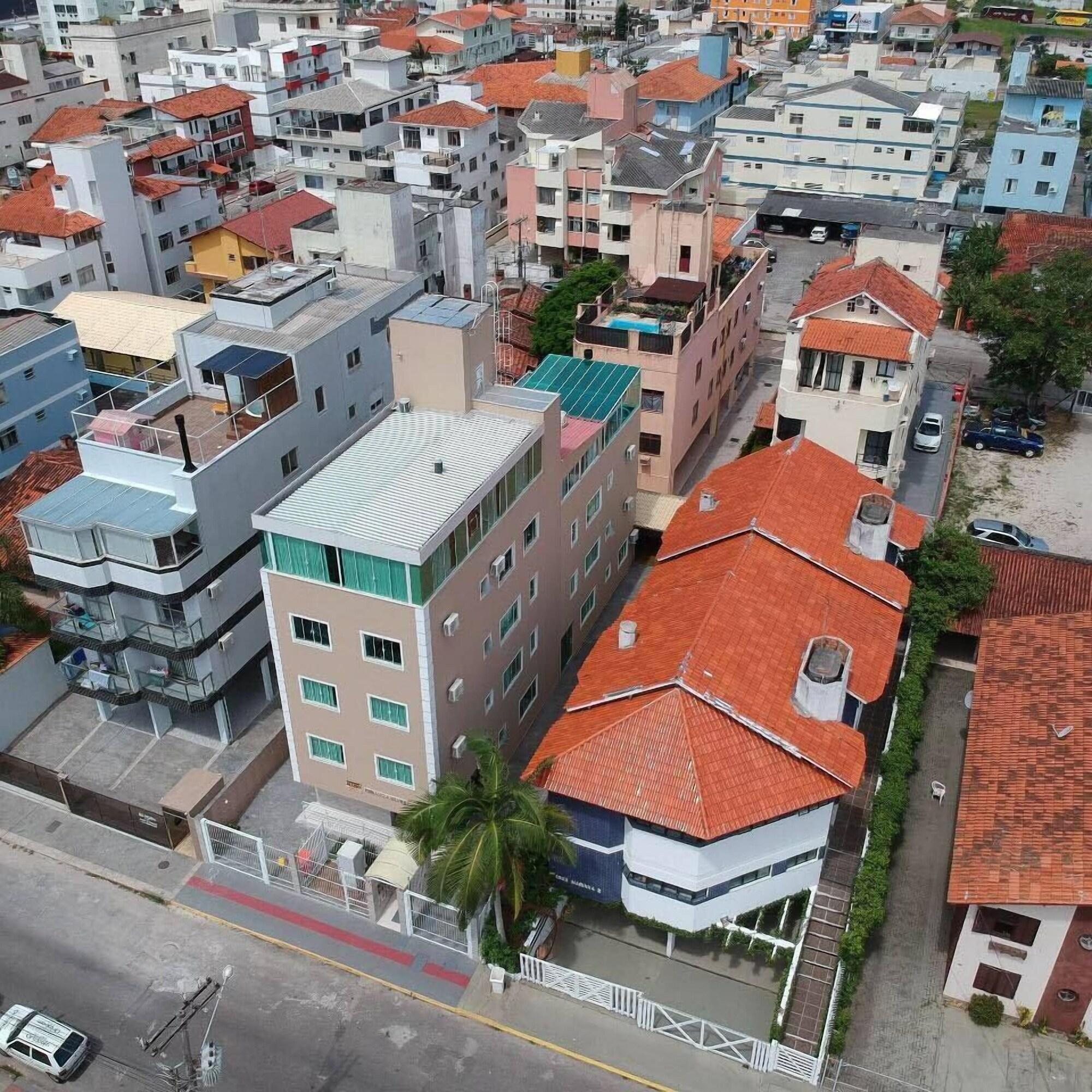 Vista Exterior RESIDENCIAL LÚCIA SILVESTRE