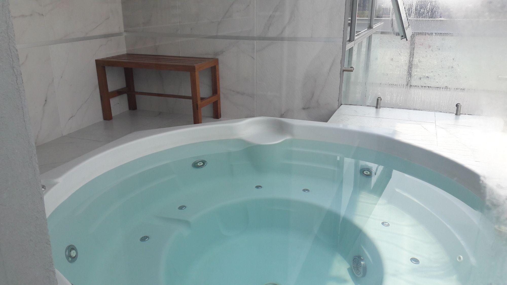 Vista Piscina Hotel Block Suites