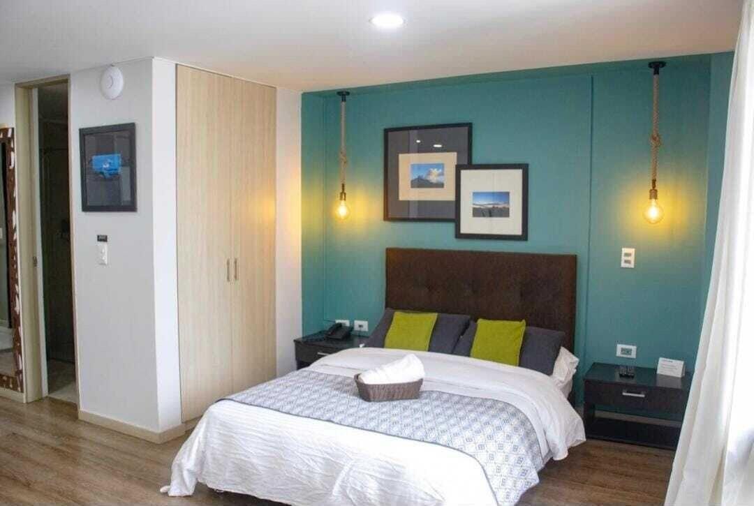 Varios Hotel Millennials