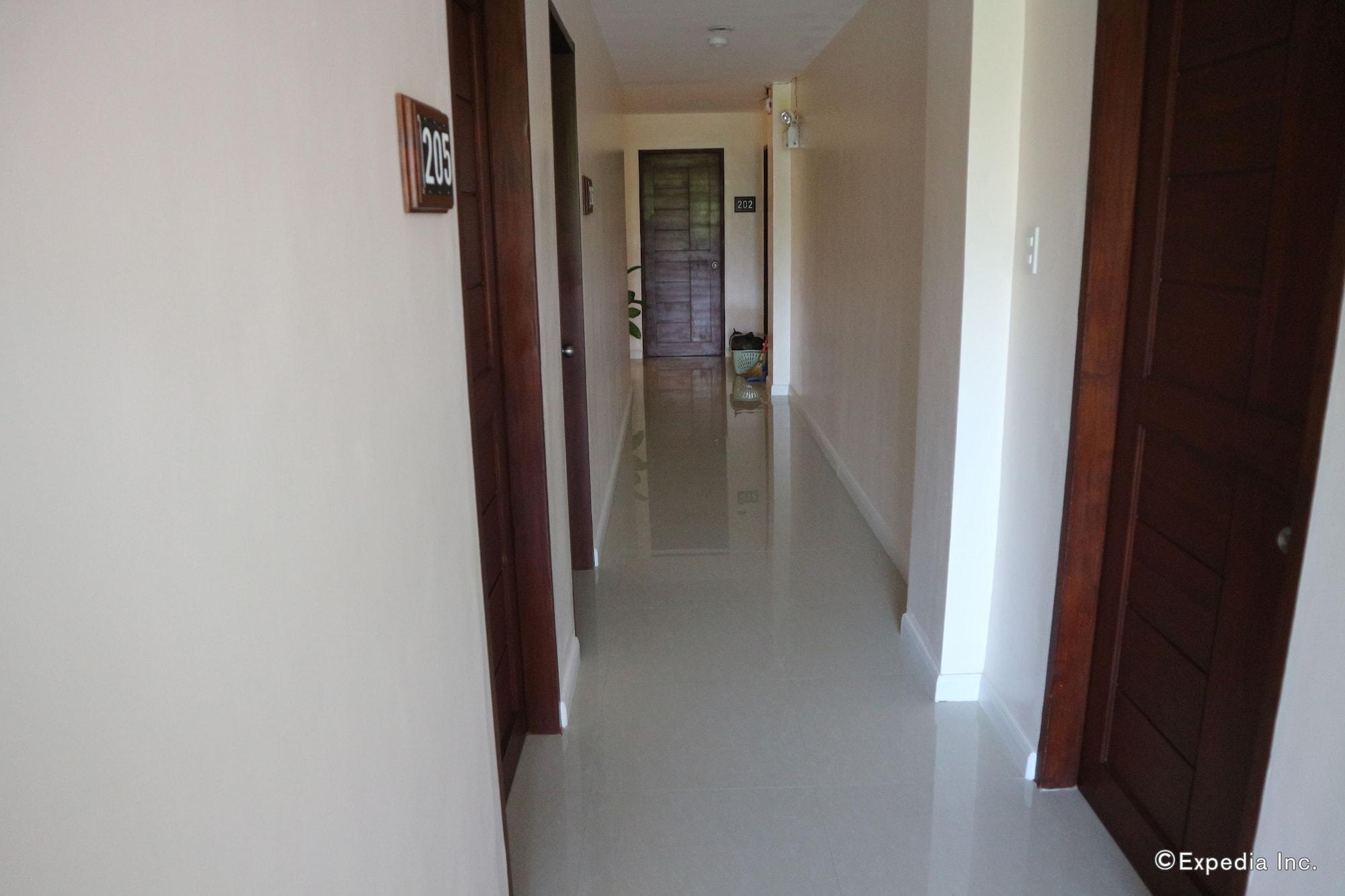 Varios La Trinidad Pension House