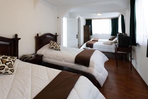 Alojamiento - Hotel NASS Sol de Quito