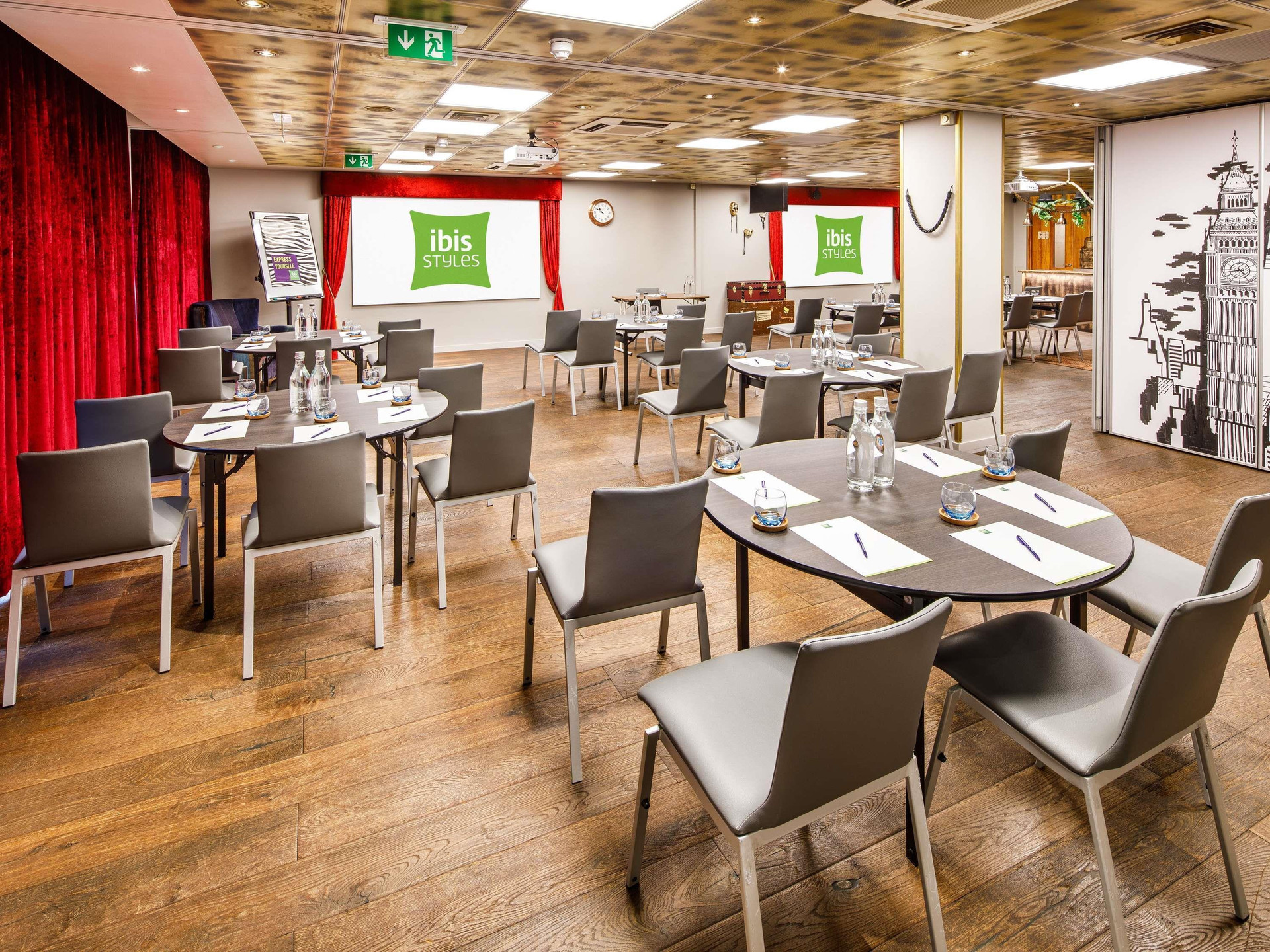 Sala de Reuniones ibis Styles London Southwark – near Borough Market