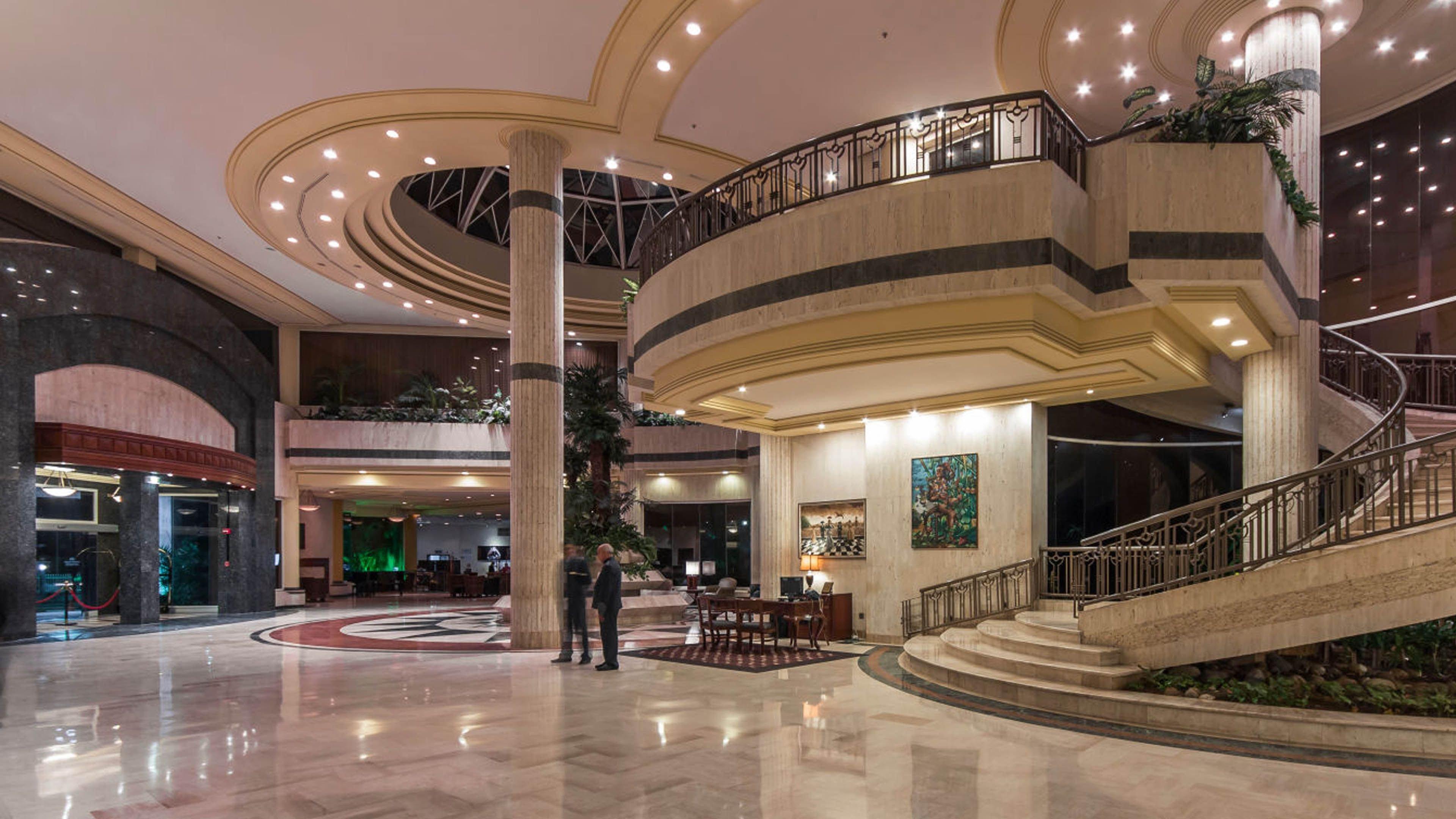 Vista Lobby Crowne Plaza Maruma Hotel & Casino