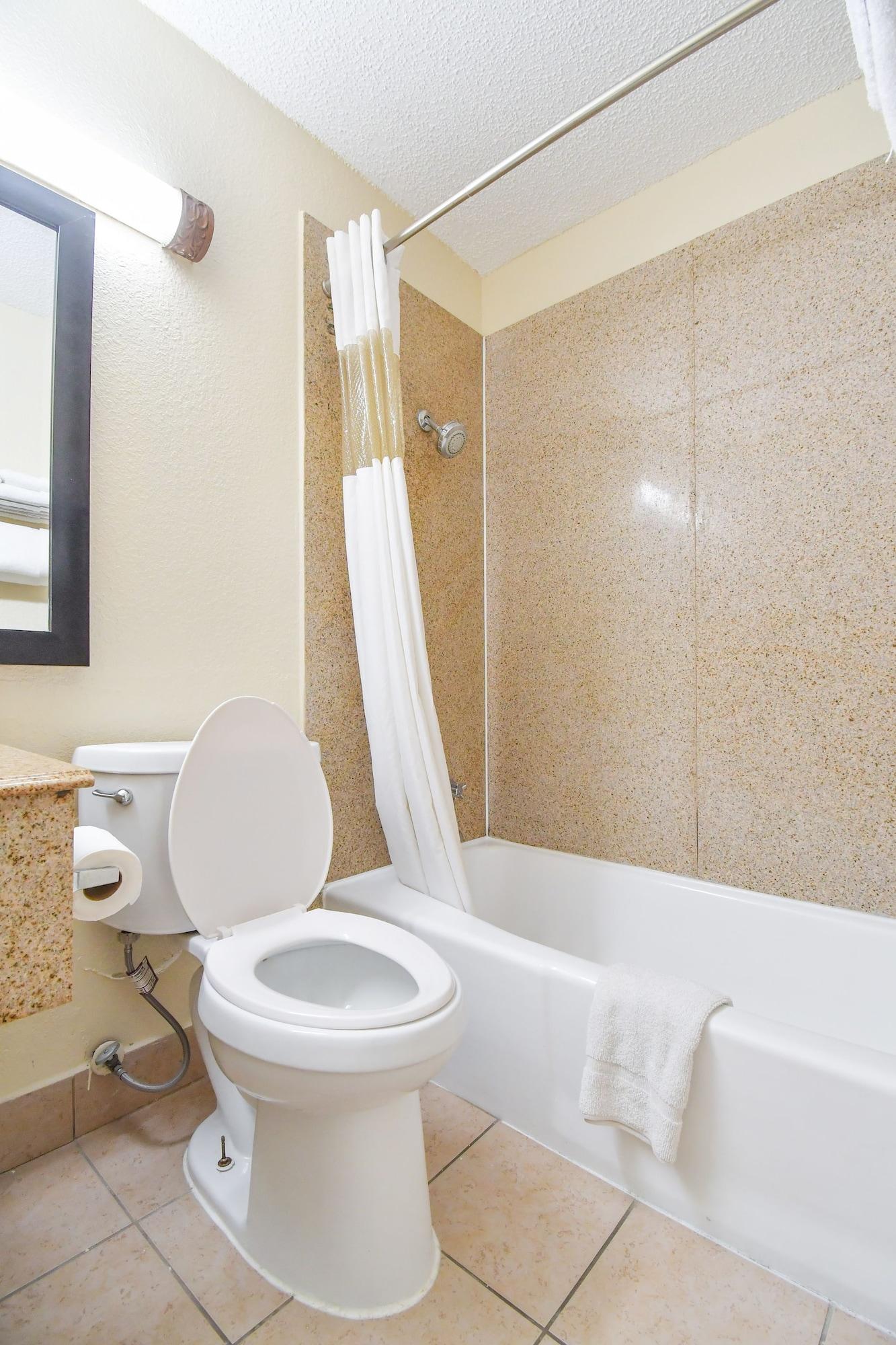 Equipamiento de Habitación OYO Hotel Tyler Northwest Mineola Hwy