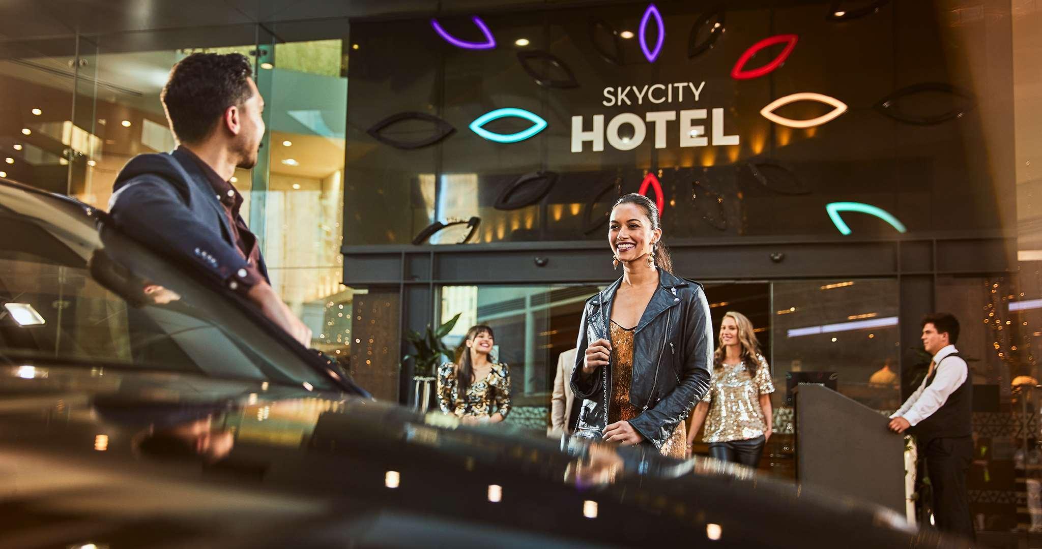 Vista Exterior SkyCity Hotel