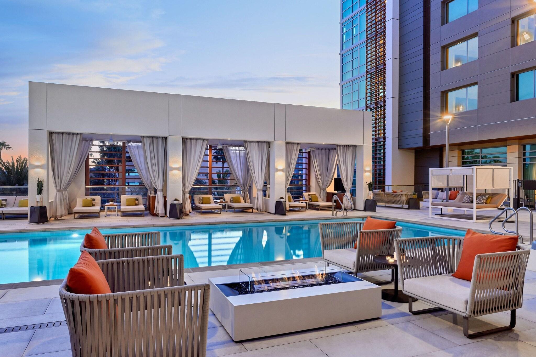 Vista Exterior JW Marriott Anaheim Resort
