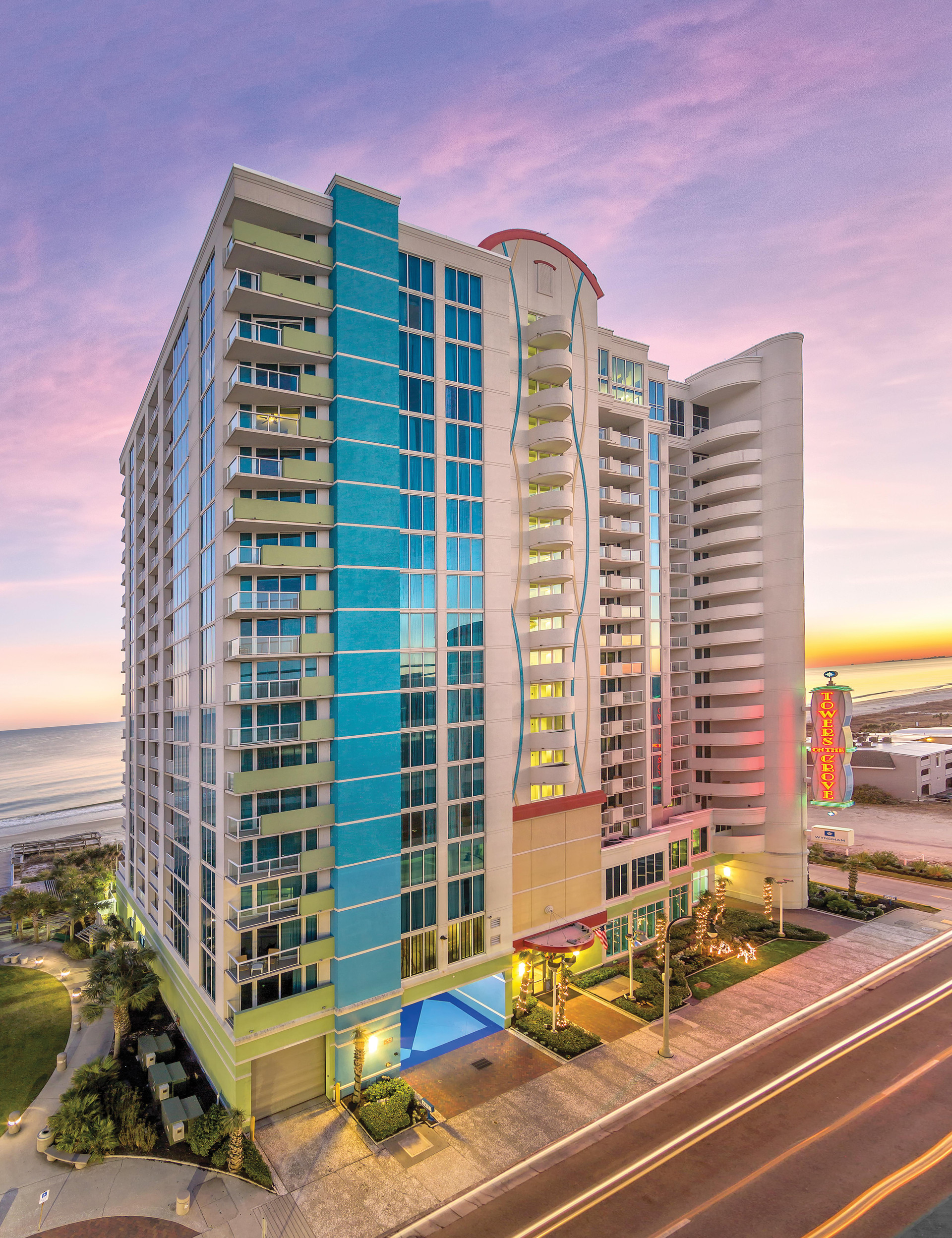 Vista Exterior Club Wyndham Towers on the Grove