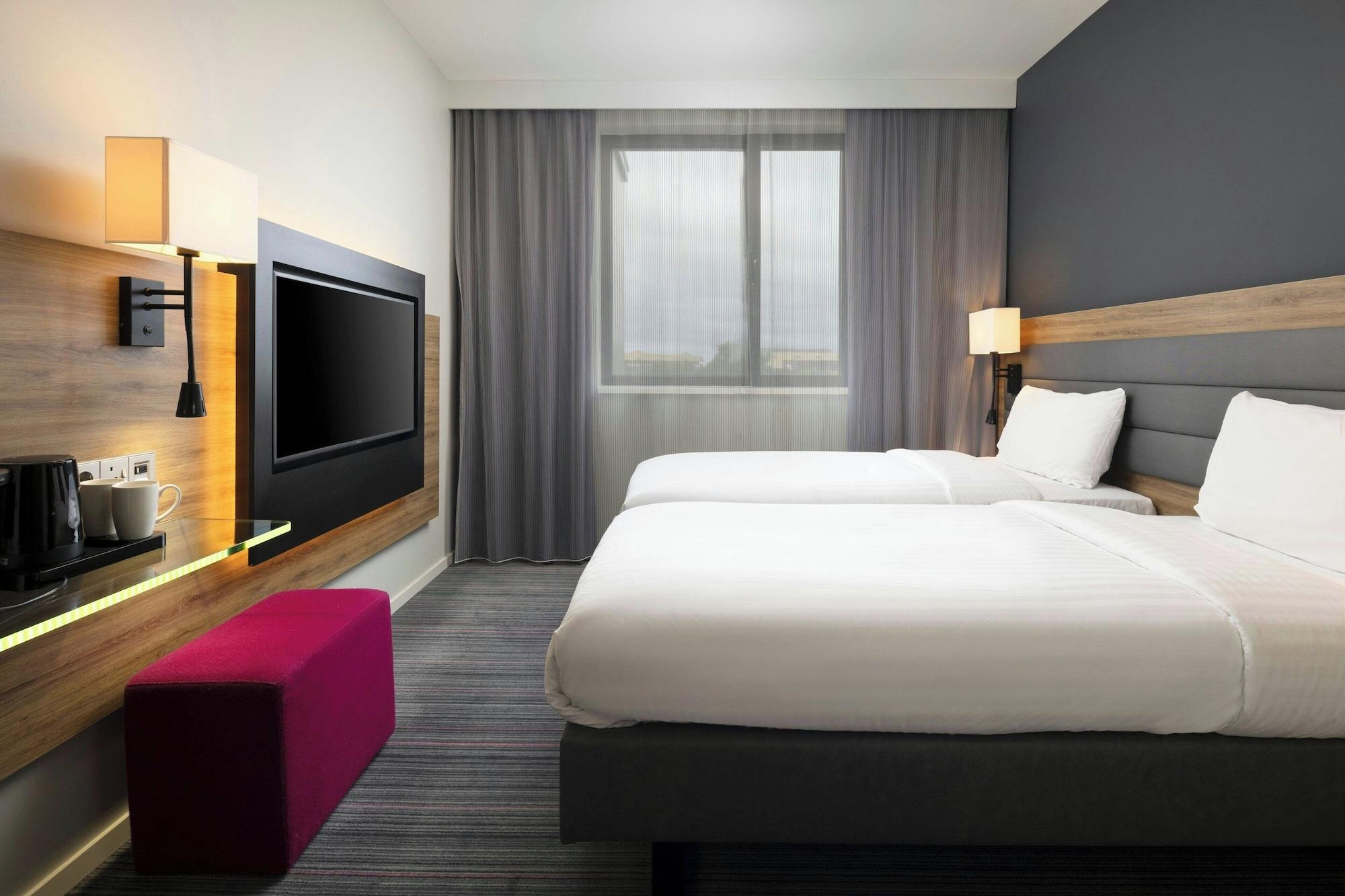 Habitación MOXY London Heathrow Airport
