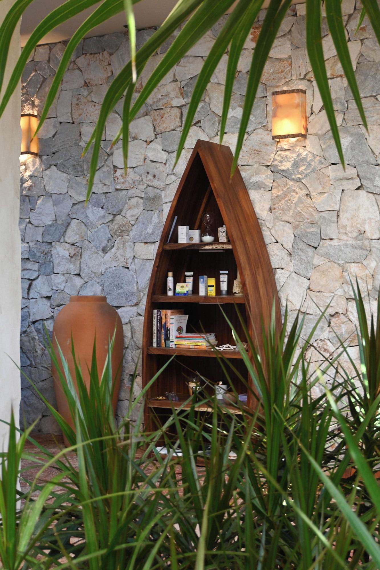 Varios Mantra Hotel Boutique