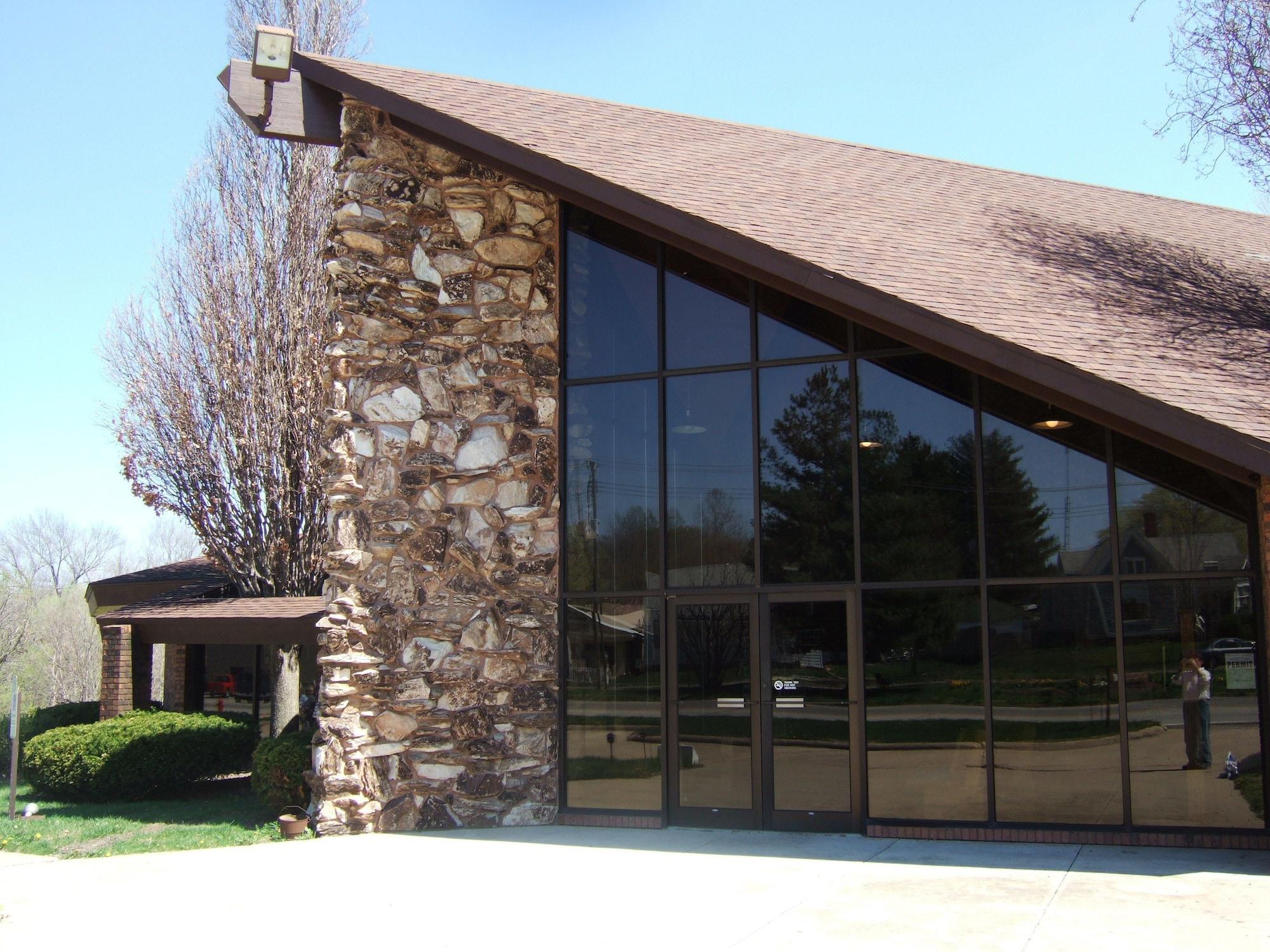 Vista Exterior Riverbank Lodge