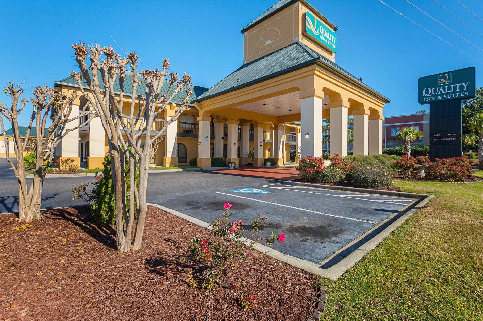 Vista Exterior Quality Inn & Suites Florence Civic Center