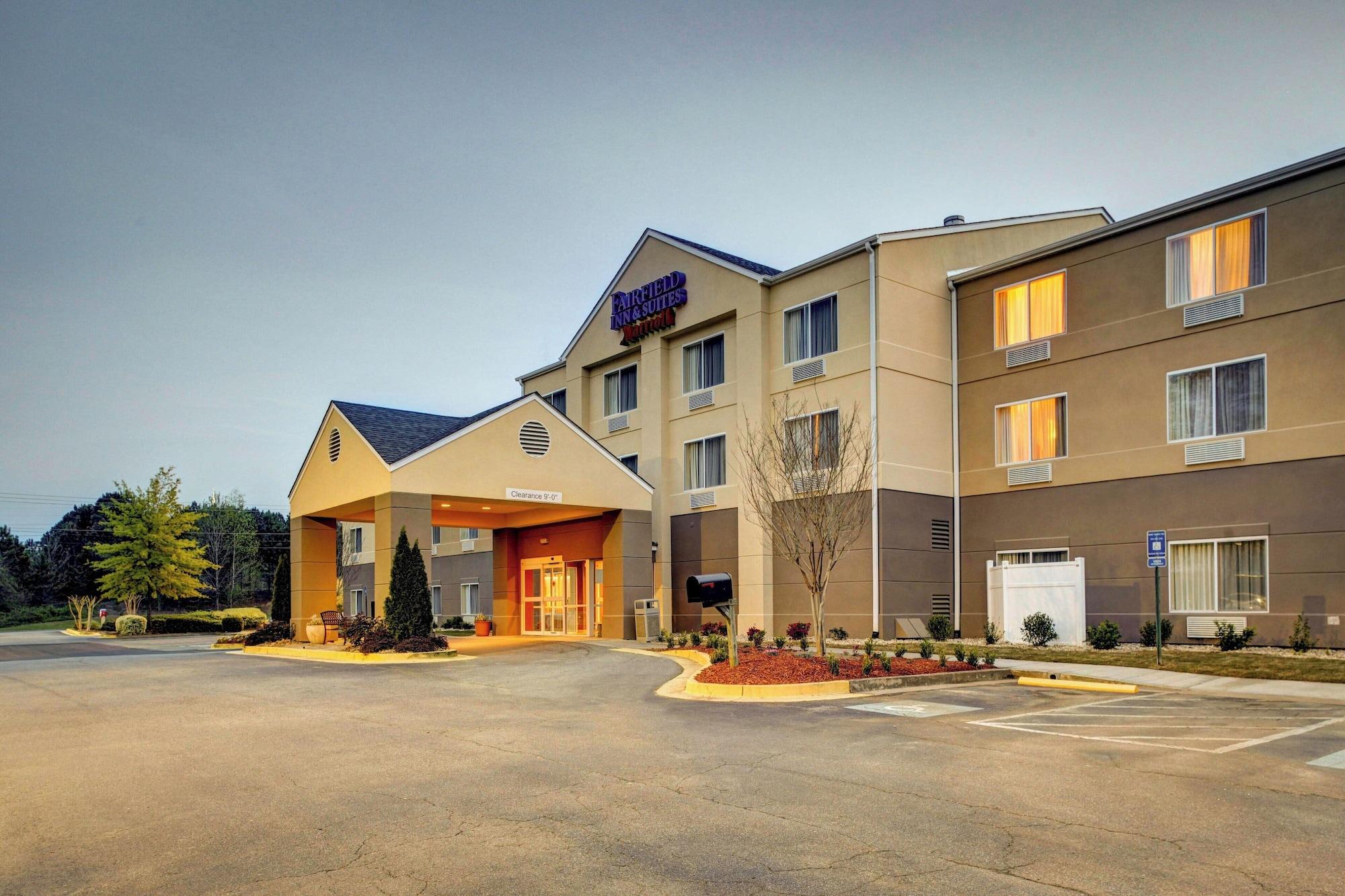Vista Exterior Fairfield Inn & Suites by Marriott Atlanta Suwanee