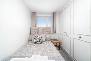 Alquiler Vacacional - 5 Bed House - Sleeps 11 - Garden