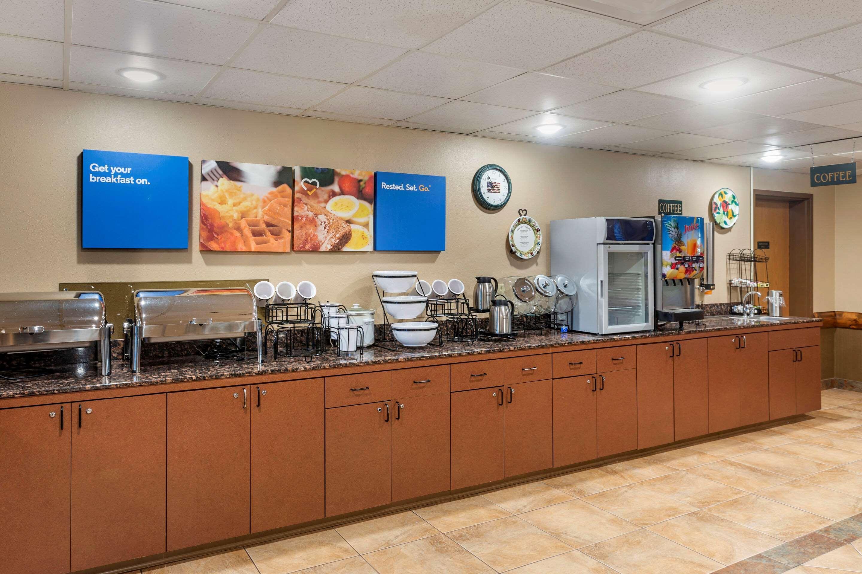 Restaurant Comfort Inn & Suites Branson Meadows