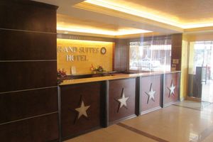 Alojamiento - Grand Suites Hotel