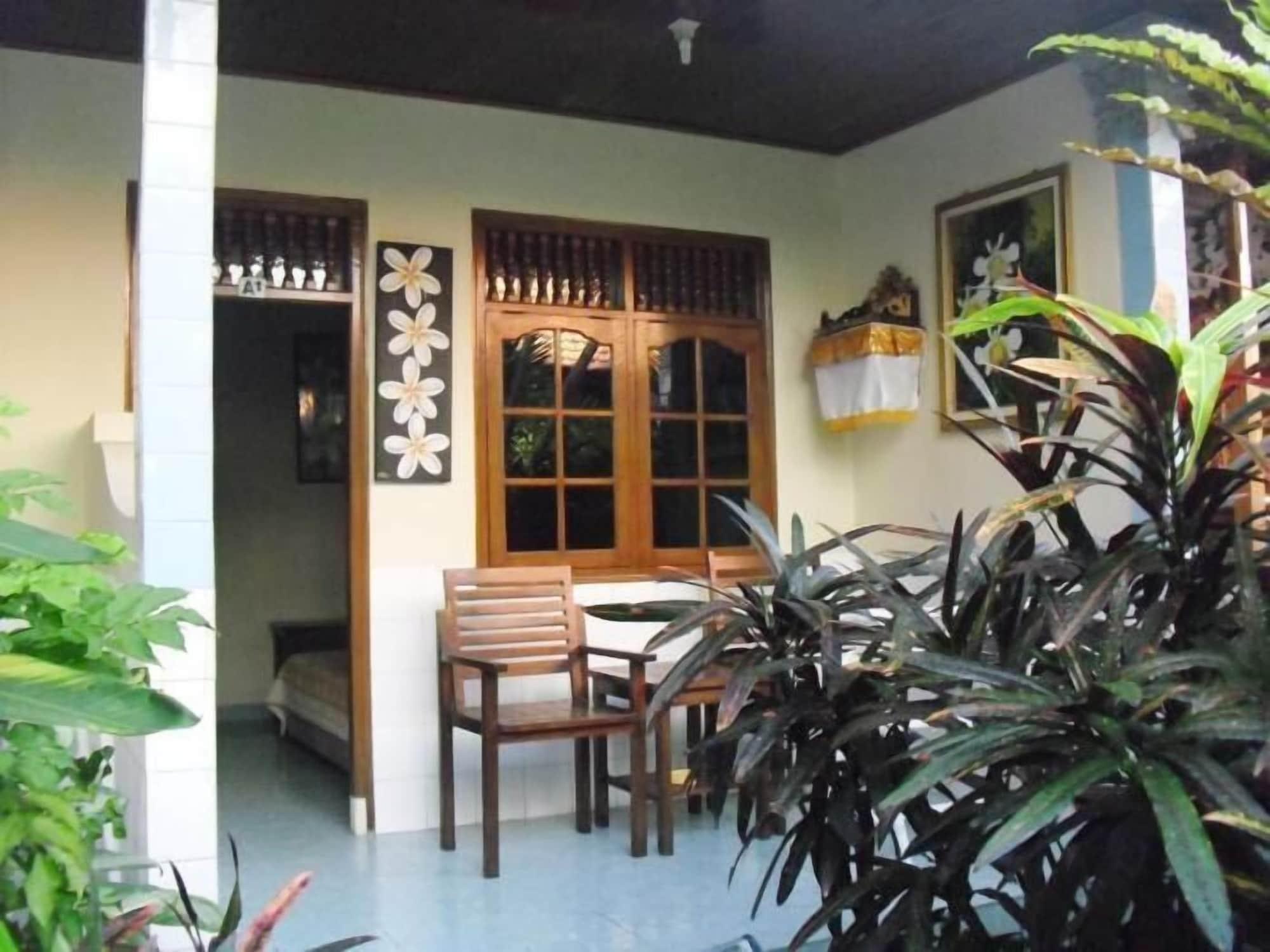 Restaurant Adus Beach Inn