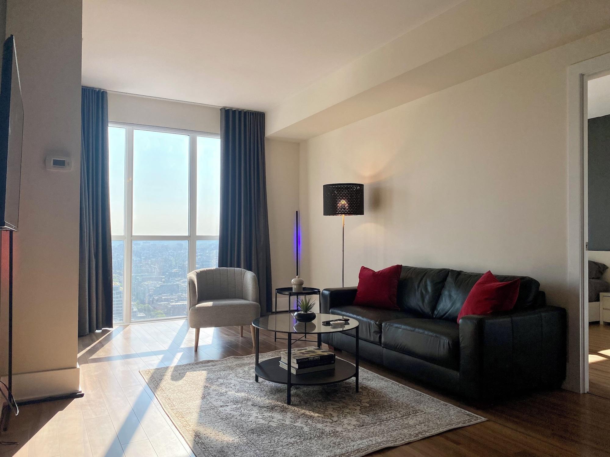 Comodidades del Alojamiento Chic Urban Gateway in Toronto