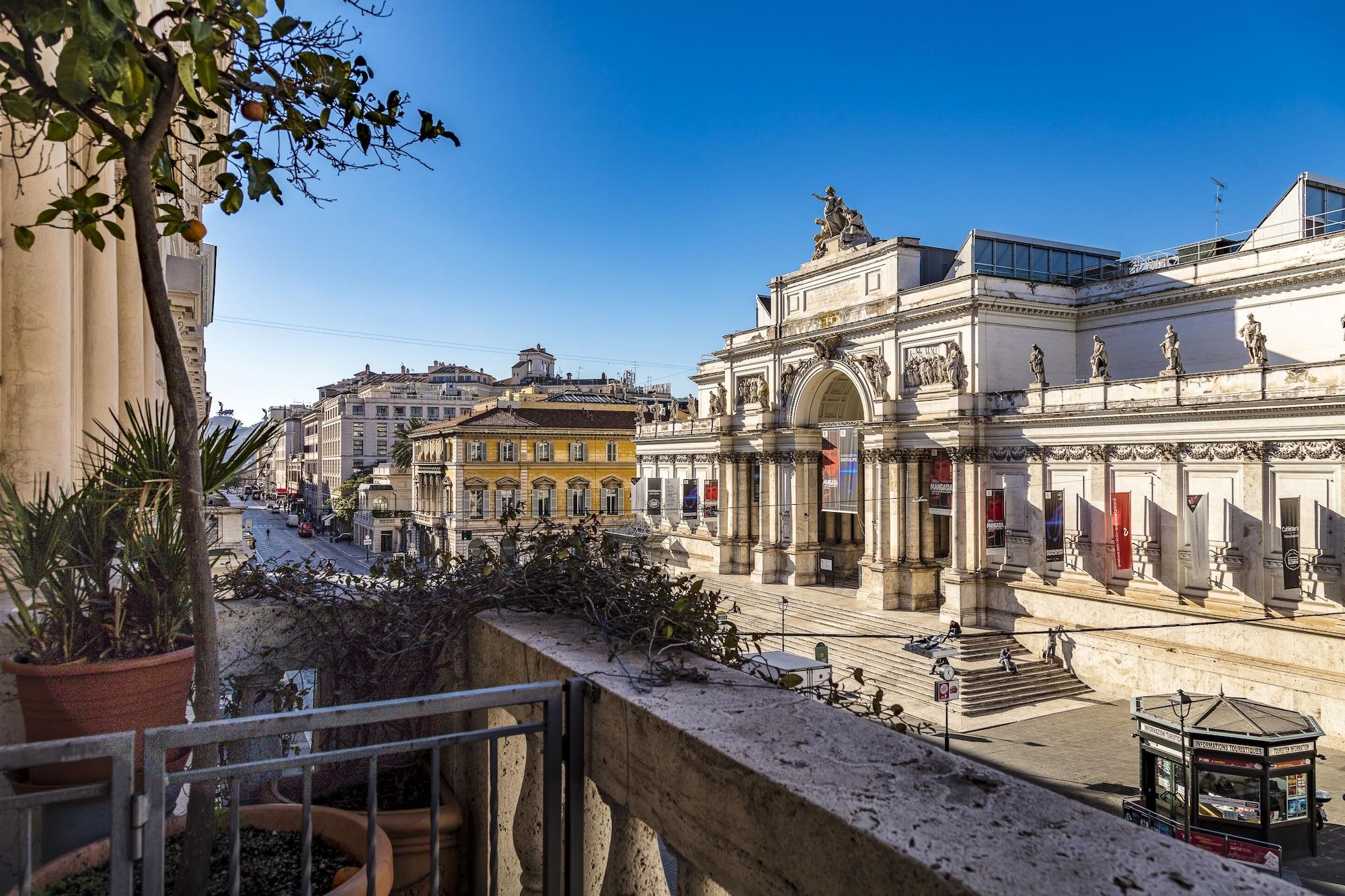 Varios Hotel Giolli Nazionale