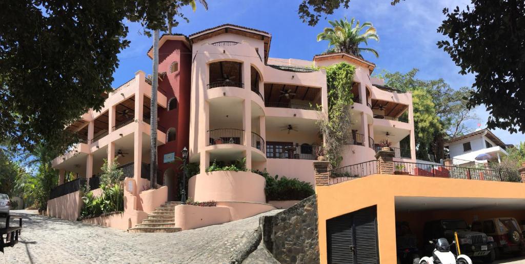 Estacionamiento Villas Vista Suites