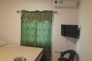 Alquiler Vacacional - Welcome to The Home Hotel Village House, the perfect haven for large groups.