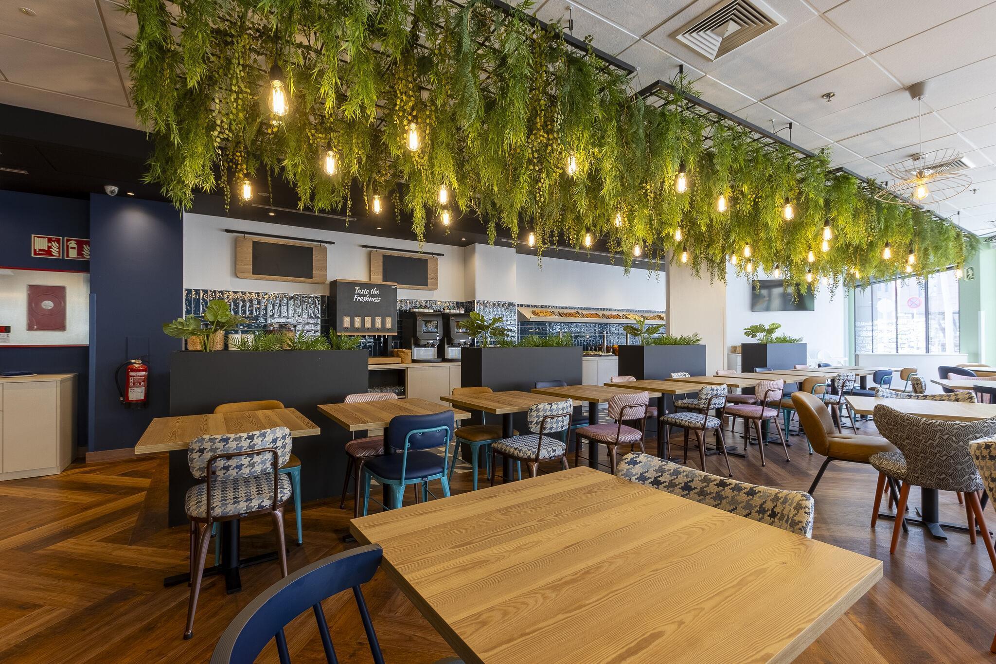 Bar/Salón Travelodge Barcelona Poblenou