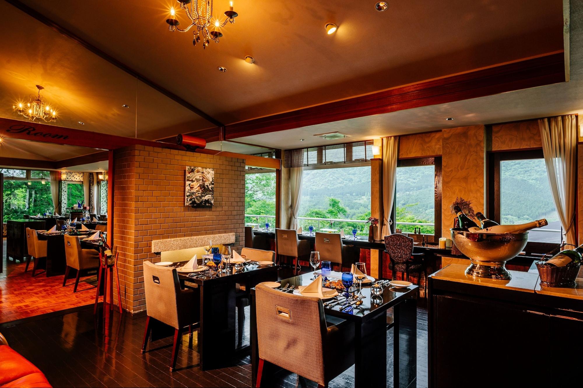 Restaurant Fontaine Bleau Sengokutei