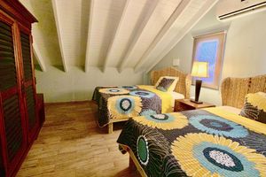 Renta Vacacional - Tranquil Vibe with Your Own Private PoolPerfect Location!
