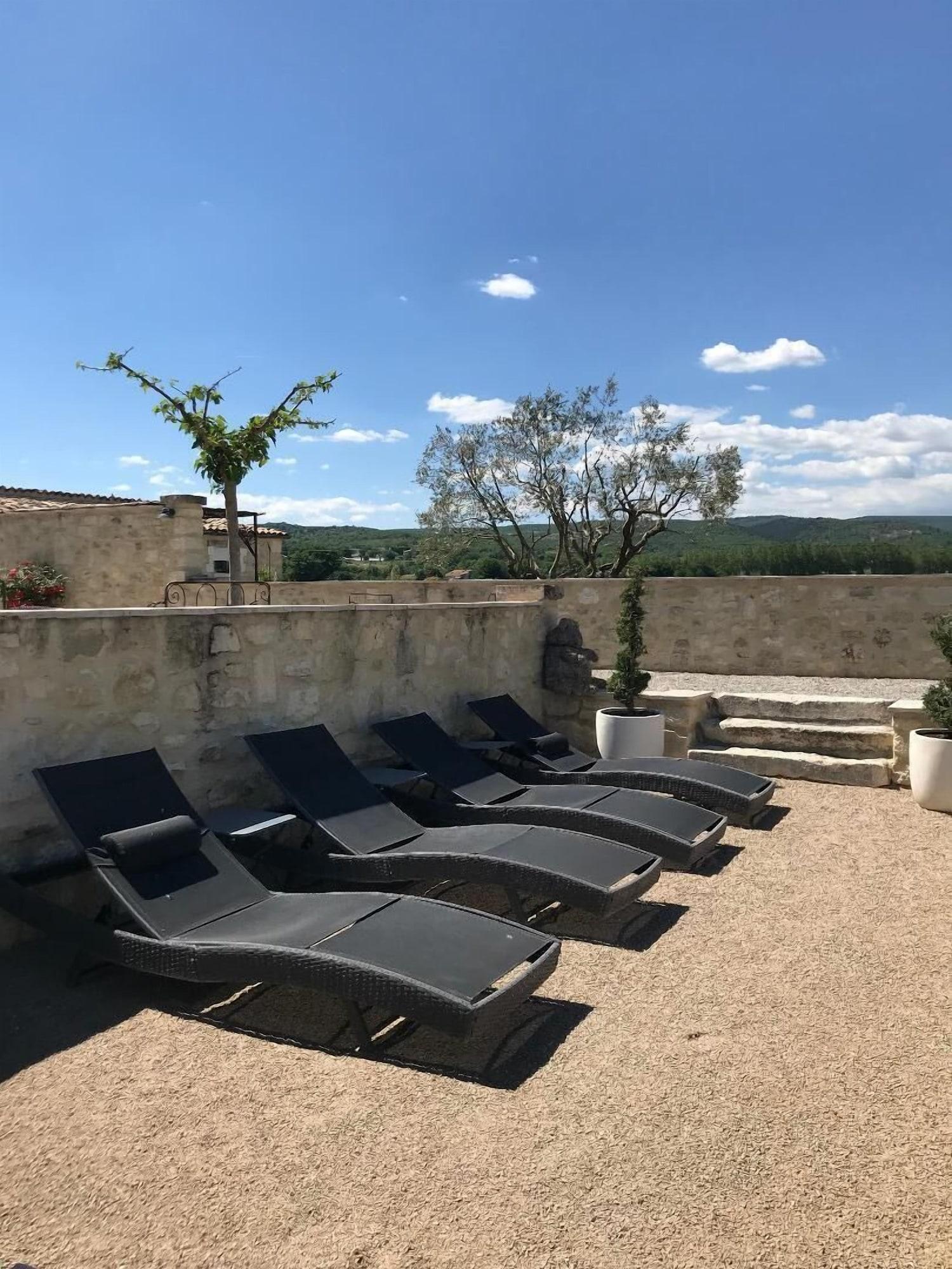 Vista Exterior La Petite Campagne